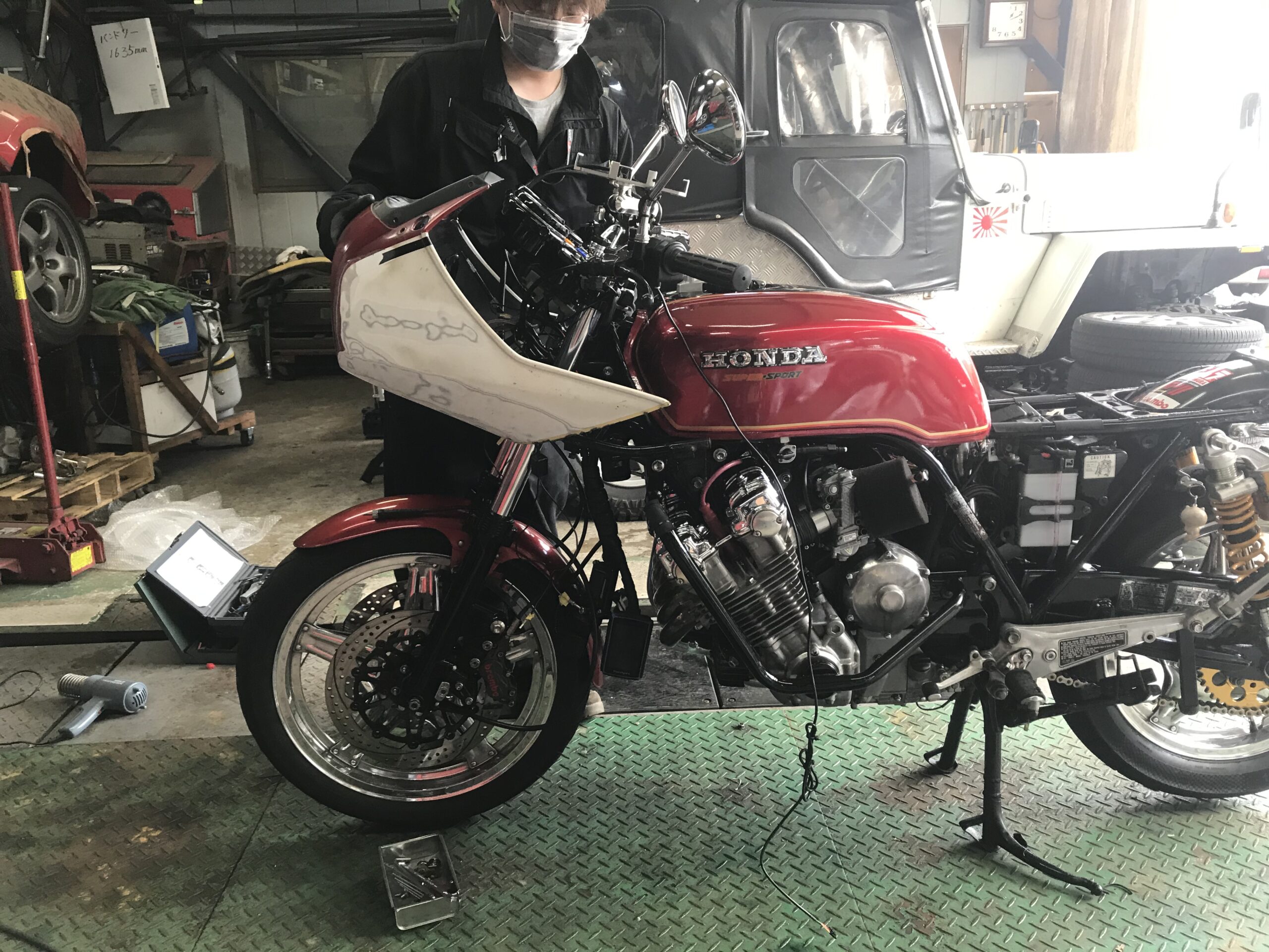 CBX400Fインテグラカウルセット 廃盤新品部品多数 貴重 - パーツ