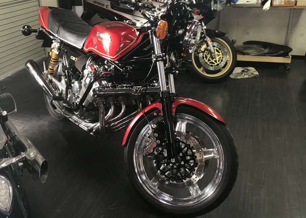 CBX1000