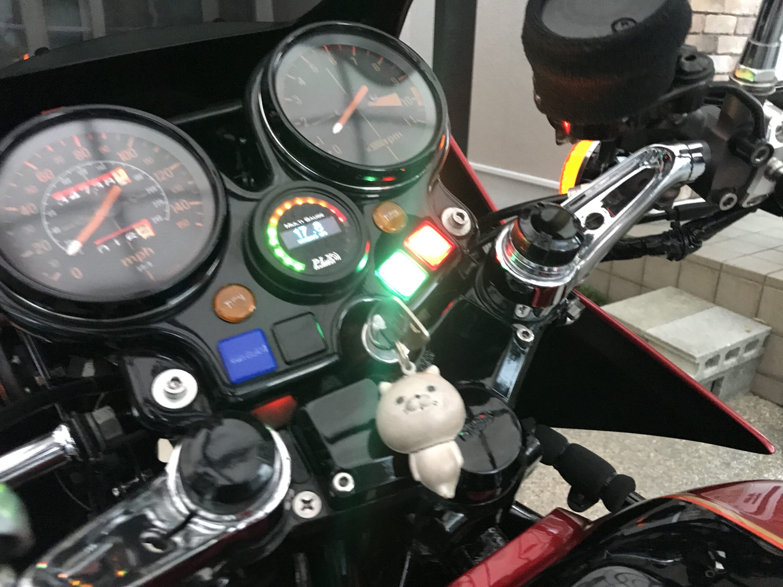 前期CBX1000ハンドル センハン　本物当時物にこだわる方どうですか