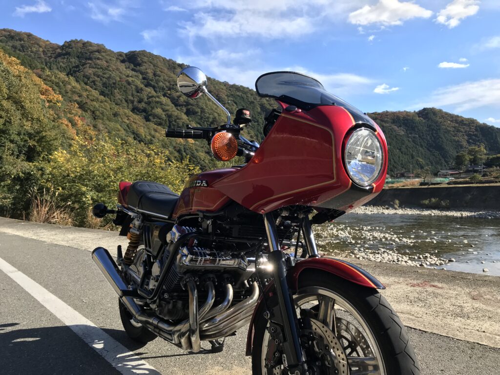 CBX1000