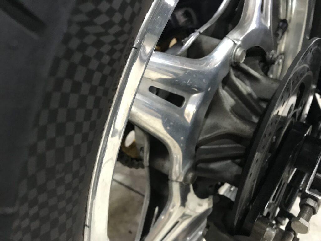 CB750F系の表コムスターホイール