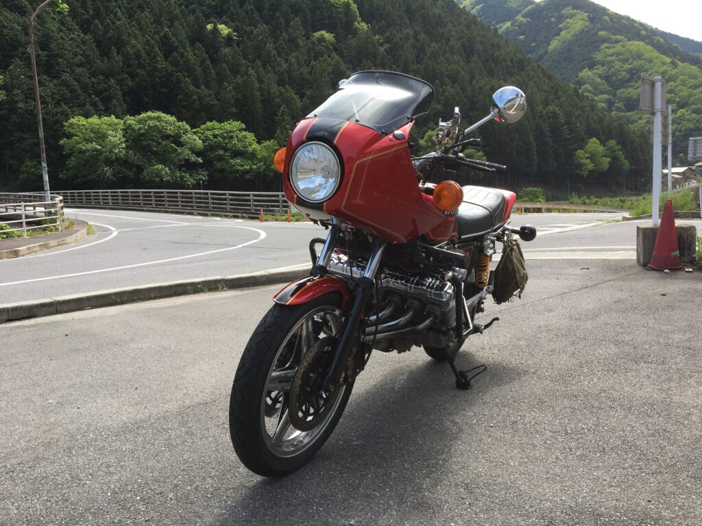 CBX1000