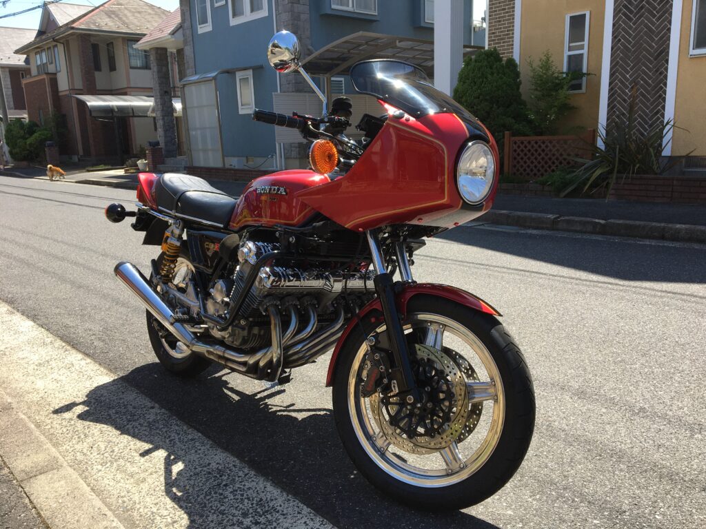 CBX1000